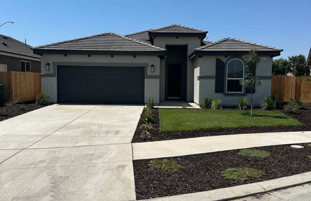 New house in Kerman Ca photos photos