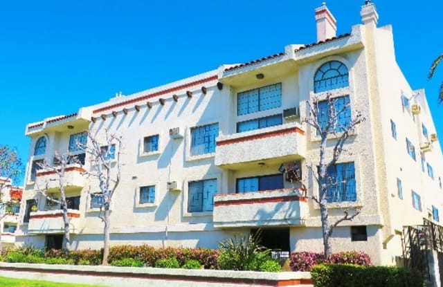 3500 Mentone Avenue photos photos