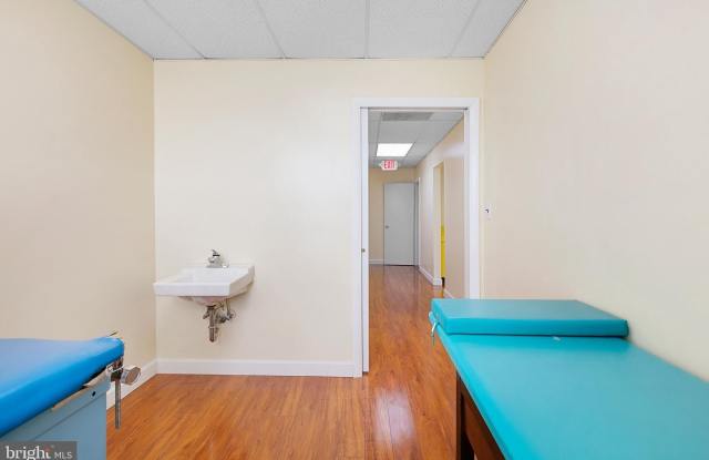 14904 RICHMOND Highway unit: 310 photos photos