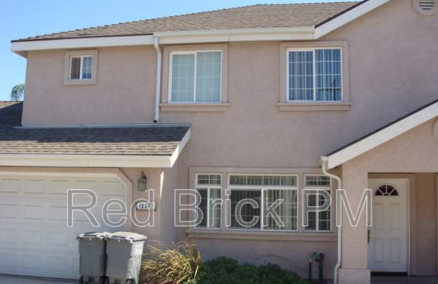 1236 E Alexander Ave. photos photos