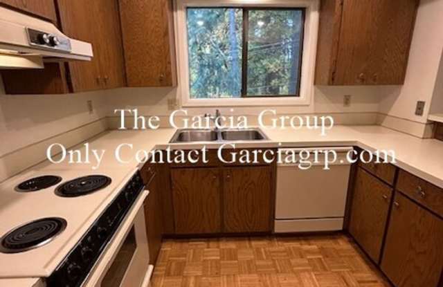 315 Cervantes photos photos