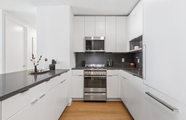 68 West 37th St. - 68 West 37th Street, New York City, NY 10018