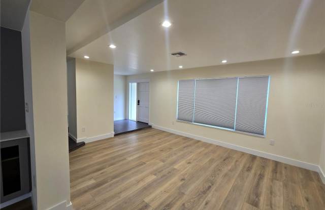 1956 JAPONICA Road Gallery 2