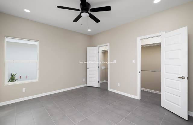 11007 N 36th Ln Gallery 3