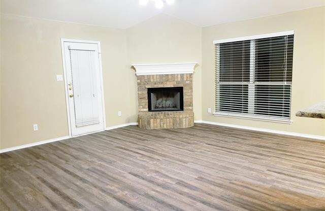 4427 Emerald Leaf Drive Gallery 4