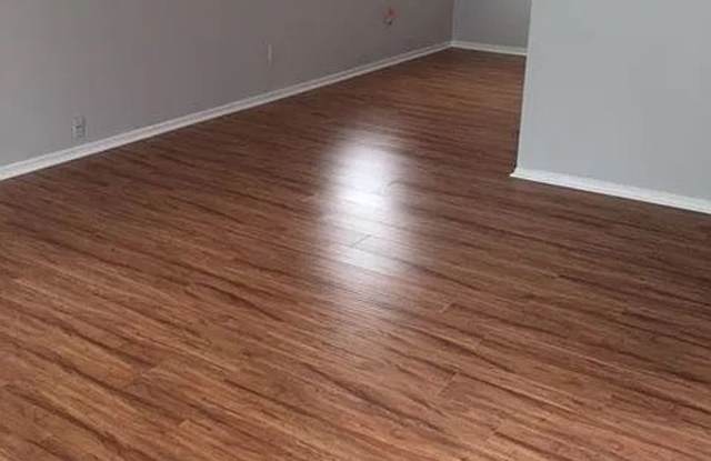 Room in 2 Bedroom Home in Atlanta Gallery 3