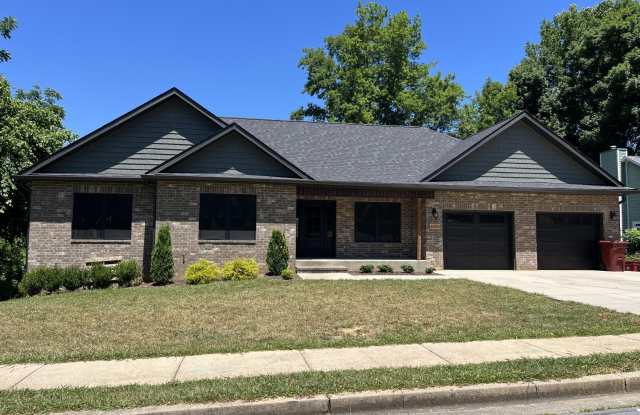3006 Vicksburg Rd - 3006 Vicksburg Road, Johnson City, TN 37604