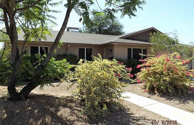 1703 E EL PARQUE Drive Gallery 3