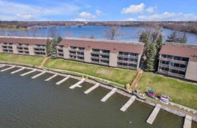 820 Cliffs Drive photos photos