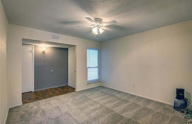 1909 Sabine Pass Lane Gallery 4