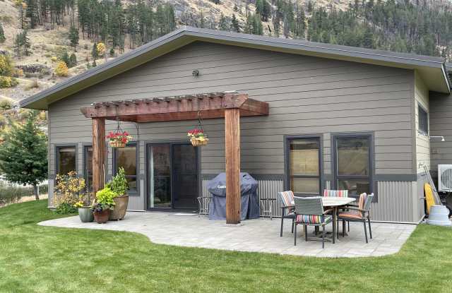 160 Mountain Lake Lane Gallery 3