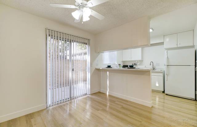 Regency Palms photos photos