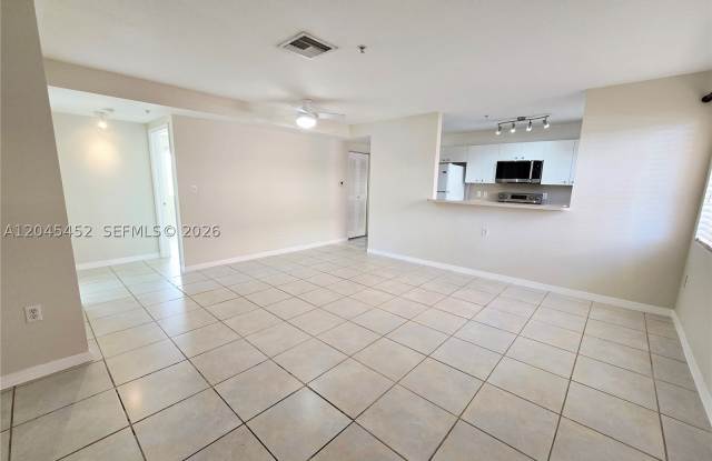 1627 NW 18th St photos photos