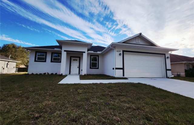 1620 WELLAND STREET SE photos photos