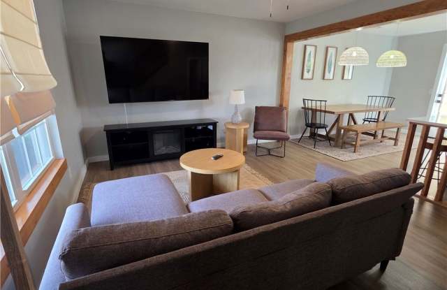 2402 SE Jayel Terrace unit: 2 photos photos