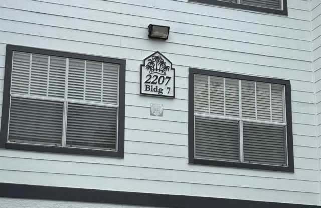 2207 ANTIGUA Place Gallery 4