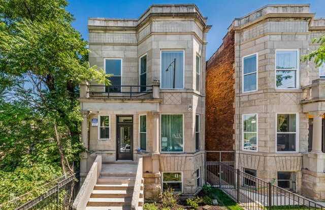 523 N Kedzie Avenue photos photos