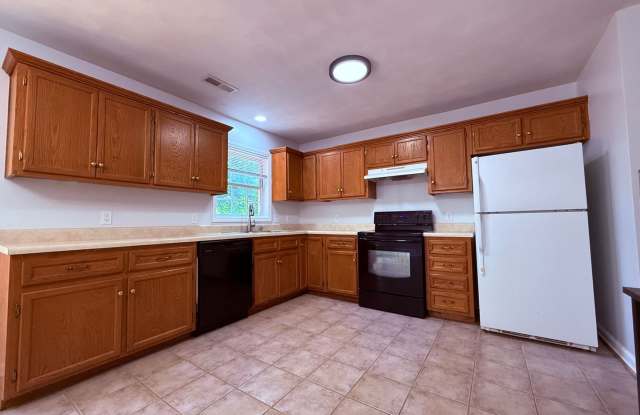 3 Bedroom, 1.5 Bath Townhouse photos photos 3 Bedroom, 1.5 Bath Townhouse photos photos