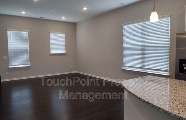 1003 Doveridge St. Gallery 3