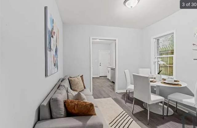 Modern 6-Bedroom Home in North Philadelphia Gallery 3