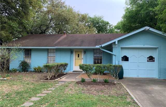 4806 Aberdeen Dr - 4806 Aberdeen Drive, Austin, TX 78745