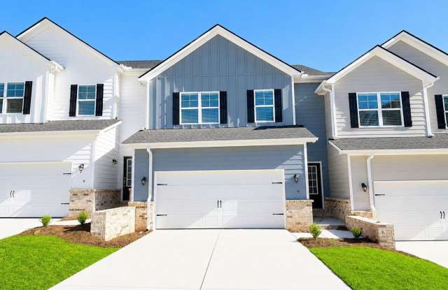 Spacious Townhome Living in the Heart of Cornelia photos photos