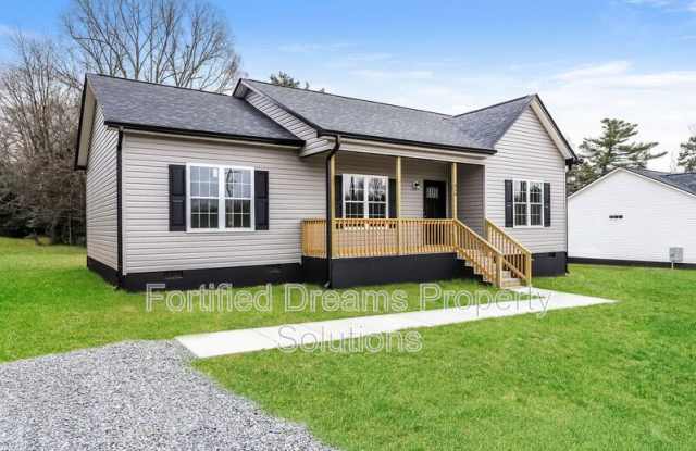 418 N. Smith Street - 418 North Smith Street, Liberty, NC 27298