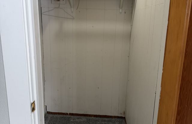 1111 2nd Avenue - A Gallery 4