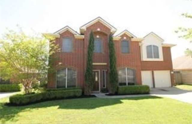 3705 Eagles Nest St, photos photos