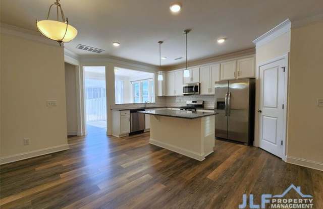 2204 Blewett Drive Gallery 4
