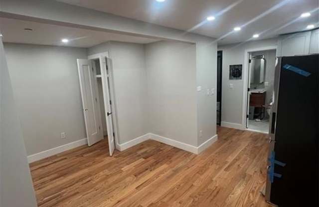 765 Washington Avenue photos photos