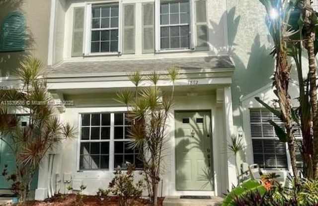 7872 Sanibel Dr photos photos