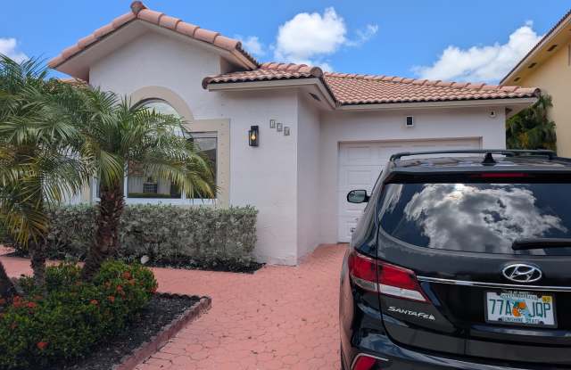128 Danielle Court photos photos