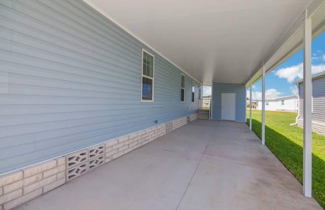 1447 Whispering Pines Loop Gallery 4