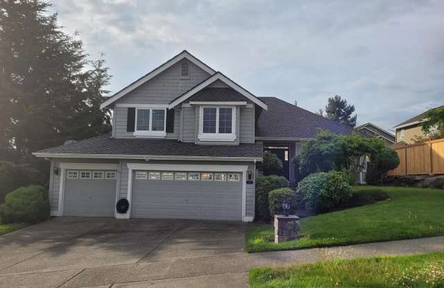 Fabulous Buchan Tri-level in popular Redhawk - 2825 202nd Street Southeast, Bothell East, WA 98012