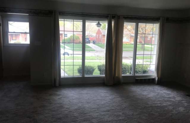 13469 Garfield Gallery 4