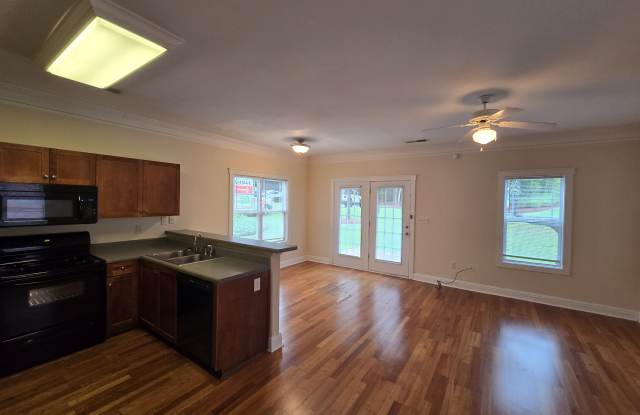 2100 Lakeside Drive - 1 Gallery 4