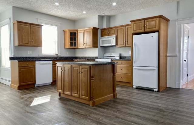 24 Hancock St. photos photos