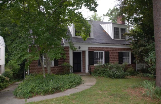 684 E Paces Ferry Road NE - 684 East Paces Ferry Road Northeast, Atlanta, GA 30305