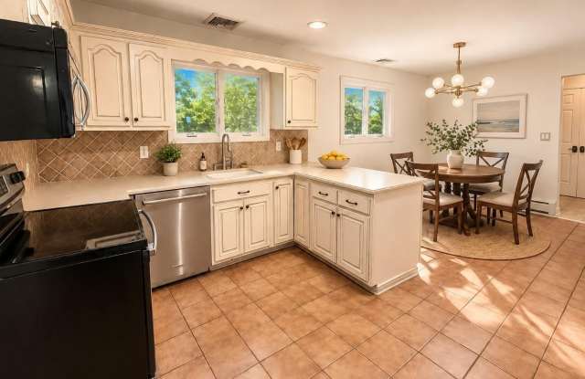 111 Fleets Cove Road Gallery 4