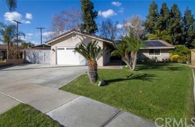 1002 S Mccloud Street Gallery 2