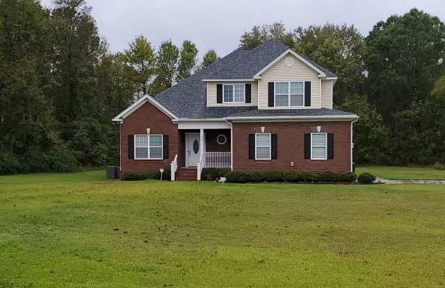 Tranquil Expanse : 4BR | 2.5 BA , House in Moncks Corner photos photos