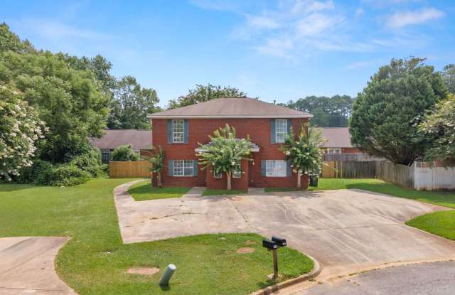 3-Bed, 3-Bath Duplex Minutes from Auburn Shopping & Dining photos photos