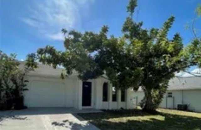 3309/3307 SW Santa Barbara Place photos photos