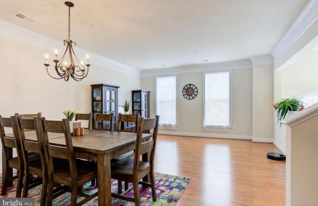 15160 KENTSHIRE Drive photos photos