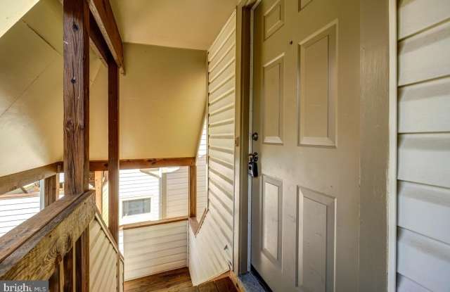 18309 LEMAN LAKE Drive Gallery 3