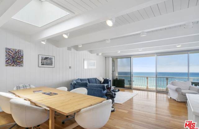 11928 Beach Club Way photos photos
