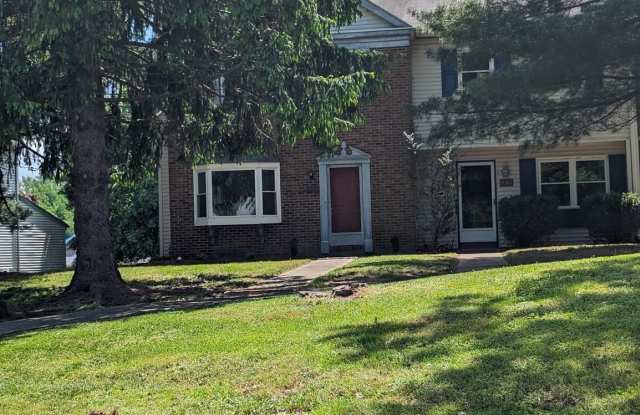 830 WOODCREST DRIVE photos photos