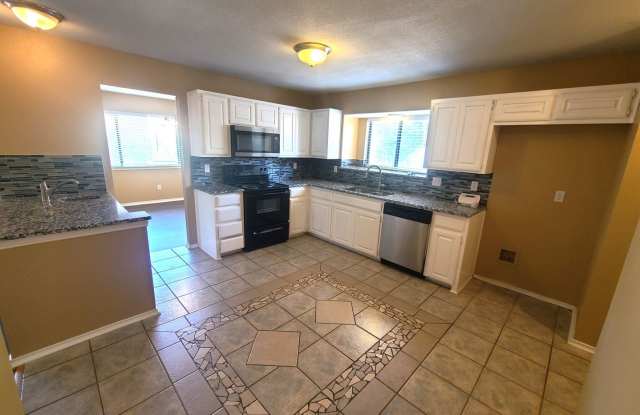 2313 Barada Court Gallery 4