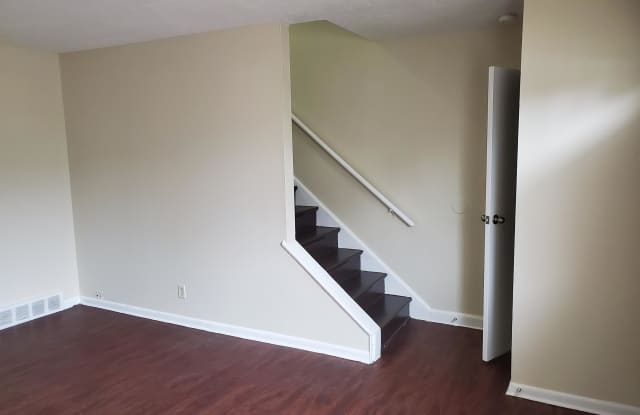 2039 Grasmere Avenue Gallery 2